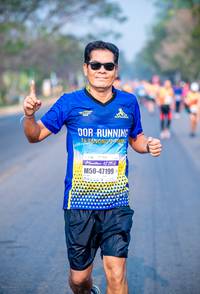 BIB: 121, 47199
                            <button type="button" onclick="openModal(9705971)" class="btn btn-primary btn-sm float-right btn-popup" data-toggle="modal" data-target=".modal-high-quality">
                        <i class="fas fa-shopping-cart"></i> Add to Cart
                    </button>
                                            <button type="button" onclick="isThisMe(9705971, true)" class="btn btn-success btn-sm float-right btn-popup btn-isme hidden" data-toggle="tooltip" data-placement="bottom" title="นี่คือรูปของคุณใช่ไหม คลิกที่นี่เพื่อเอาเข้าอัลบั้ม">
                        <i class="fas fa-plus"></i> Add to album
                    </button>
                    <button type="button" onclick="isThisMe(9705971, false)" class="btn btn-warning btn-sm float-right btn-popup btn-isnotme hidden">
                        <i class="fas fa-ban"></i> Remove from album
                    </button>