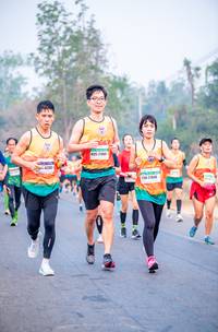 BIB: 2463, 47363, 21046
                            <button type="button" onclick="openModal(9641079)" class="btn btn-primary btn-sm float-right btn-popup" data-toggle="modal" data-target=".modal-high-quality">
                        <i class="fas fa-shopping-cart"></i> Add to Cart
                    </button>
                                            <button type="button" onclick="isThisMe(9641079, true)" class="btn btn-success btn-sm float-right btn-popup btn-isme hidden" data-toggle="tooltip" data-placement="bottom" title="นี่คือรูปของคุณใช่ไหม คลิกที่นี่เพื่อเอาเข้าอัลบั้ม">
                        <i class="fas fa-plus"></i> Add to album
                    </button>
                    <button type="button" onclick="isThisMe(9641079, false)" class="btn btn-warning btn-sm float-right btn-popup btn-isnotme hidden">
                        <i class="fas fa-ban"></i> Remove from album
                    </button>