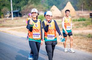 BIB: 45402, 45311
                            <button type="button" onclick="openModal(9709731)" class="btn btn-primary btn-sm float-right btn-popup" data-toggle="modal" data-target=".modal-high-quality">
                        <i class="fas fa-shopping-cart"></i> Add to Cart
                    </button>
                                            <button type="button" onclick="isThisMe(9709731, true)" class="btn btn-success btn-sm float-right btn-popup btn-isme hidden" data-toggle="tooltip" data-placement="bottom" title="นี่คือรูปของคุณใช่ไหม คลิกที่นี่เพื่อเอาเข้าอัลบั้ม">
                        <i class="fas fa-plus"></i> Add to album
                    </button>
                    <button type="button" onclick="isThisMe(9709731, false)" class="btn btn-warning btn-sm float-right btn-popup btn-isnotme hidden">
                        <i class="fas fa-ban"></i> Remove from album
                    </button>