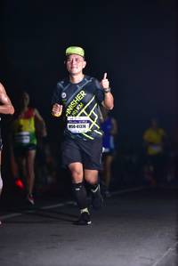 BIB: 413, 11374, 195
                            <button type="button" onclick="openModal(7992618)" class="btn btn-primary btn-sm float-right btn-popup" data-toggle="modal" data-target=".modal-high-quality">
                        <i class="fas fa-shopping-cart"></i> Add to Cart
                    </button>
                                            <button type="button" onclick="isThisMe(7992618, true)" class="btn btn-success btn-sm float-right btn-popup btn-isme hidden" data-toggle="tooltip" data-placement="bottom" title="นี่คือรูปของคุณใช่ไหม คลิกที่นี่เพื่อเอาเข้าอัลบั้ม">
                        <i class="fas fa-plus"></i> Add to album
                    </button>
                    <button type="button" onclick="isThisMe(7992618, false)" class="btn btn-warning btn-sm float-right btn-popup btn-isnotme hidden">
                        <i class="fas fa-ban"></i> Remove from album
                    </button>
