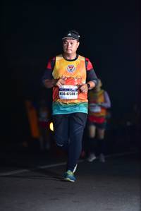 BIB: 47388
                            <button type="button" onclick="openModal(8102560)" class="btn btn-primary btn-sm float-right btn-popup" data-toggle="modal" data-target=".modal-high-quality">
                        <i class="fas fa-shopping-cart"></i> Add to Cart
                    </button>
                                            <button type="button" onclick="isThisMe(8102560, true)" class="btn btn-success btn-sm float-right btn-popup btn-isme hidden" data-toggle="tooltip" data-placement="bottom" title="นี่คือรูปของคุณใช่ไหม คลิกที่นี่เพื่อเอาเข้าอัลบั้ม">
                        <i class="fas fa-plus"></i> Add to album
                    </button>
                    <button type="button" onclick="isThisMe(8102560, false)" class="btn btn-warning btn-sm float-right btn-popup btn-isnotme hidden">
                        <i class="fas fa-ban"></i> Remove from album
                    </button>