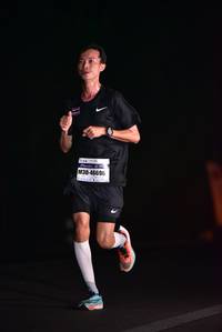 BIB: 121, 46696
                            <button type="button" onclick="openModal(7960090)" class="btn btn-primary btn-sm float-right btn-popup" data-toggle="modal" data-target=".modal-high-quality">
                        <i class="fas fa-shopping-cart"></i> Add to Cart
                    </button>
                                            <button type="button" onclick="isThisMe(7960090, true)" class="btn btn-success btn-sm float-right btn-popup btn-isme hidden" data-toggle="tooltip" data-placement="bottom" title="นี่คือรูปของคุณใช่ไหม คลิกที่นี่เพื่อเอาเข้าอัลบั้ม">
                        <i class="fas fa-plus"></i> Add to album
                    </button>
                    <button type="button" onclick="isThisMe(7960090, false)" class="btn btn-warning btn-sm float-right btn-popup btn-isnotme hidden">
                        <i class="fas fa-ban"></i> Remove from album
                    </button>