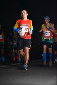 BIB: 046200
                            <button type="button" onclick="openModal(8092973)" class="btn btn-primary btn-sm float-right btn-popup" data-toggle="modal" data-target=".modal-high-quality">
                        <i class="fas fa-shopping-cart"></i> Add to Cart
                    </button>
                                            <button type="button" onclick="isThisMe(8092973, true)" class="btn btn-success btn-sm float-right btn-popup btn-isme hidden" data-toggle="tooltip" data-placement="bottom" title="นี่คือรูปของคุณใช่ไหม คลิกที่นี่เพื่อเอาเข้าอัลบั้ม">
                        <i class="fas fa-plus"></i> Add to album
                    </button>
                    <button type="button" onclick="isThisMe(8092973, false)" class="btn btn-warning btn-sm float-right btn-popup btn-isnotme hidden">
                        <i class="fas fa-ban"></i> Remove from album
                    </button>