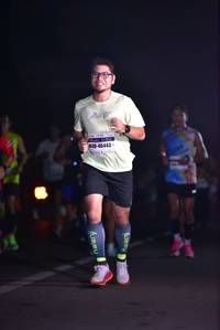 BIB: 46443
                            <button type="button" onclick="openModal(8005061)" class="btn btn-primary btn-sm float-right btn-popup" data-toggle="modal" data-target=".modal-high-quality">
                        <i class="fas fa-shopping-cart"></i> Add to Cart
                    </button>
                                            <button type="button" onclick="isThisMe(8005061, true)" class="btn btn-success btn-sm float-right btn-popup btn-isme hidden" data-toggle="tooltip" data-placement="bottom" title="นี่คือรูปของคุณใช่ไหม คลิกที่นี่เพื่อเอาเข้าอัลบั้ม">
                        <i class="fas fa-plus"></i> Add to album
                    </button>
                    <button type="button" onclick="isThisMe(8005061, false)" class="btn btn-warning btn-sm float-right btn-popup btn-isnotme hidden">
                        <i class="fas fa-ban"></i> Remove from album
                    </button>