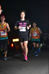 BIB: 41480, 4640
                            <button type="button" onclick="openModal(8038199)" class="btn btn-primary btn-sm float-right btn-popup" data-toggle="modal" data-target=".modal-high-quality">
                        <i class="fas fa-shopping-cart"></i> Add to Cart
                    </button>
                                            <button type="button" onclick="isThisMe(8038199, true)" class="btn btn-success btn-sm float-right btn-popup btn-isme hidden" data-toggle="tooltip" data-placement="bottom" title="นี่คือรูปของคุณใช่ไหม คลิกที่นี่เพื่อเอาเข้าอัลบั้ม">
                        <i class="fas fa-plus"></i> Add to album
                    </button>
                    <button type="button" onclick="isThisMe(8038199, false)" class="btn btn-warning btn-sm float-right btn-popup btn-isnotme hidden">
                        <i class="fas fa-ban"></i> Remove from album
                    </button>