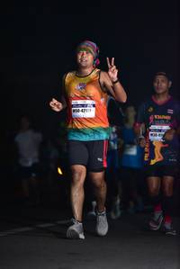 BIB: 4211, 419
                            <button type="button" onclick="openModal(8058139)" class="btn btn-primary btn-sm float-right btn-popup" data-toggle="modal" data-target=".modal-high-quality">
                        <i class="fas fa-shopping-cart"></i> Add to Cart
                    </button>
                                            <button type="button" onclick="isThisMe(8058139, true)" class="btn btn-success btn-sm float-right btn-popup btn-isme hidden" data-toggle="tooltip" data-placement="bottom" title="นี่คือรูปของคุณใช่ไหม คลิกที่นี่เพื่อเอาเข้าอัลบั้ม">
                        <i class="fas fa-plus"></i> Add to album
                    </button>
                    <button type="button" onclick="isThisMe(8058139, false)" class="btn btn-warning btn-sm float-right btn-popup btn-isnotme hidden">
                        <i class="fas fa-ban"></i> Remove from album
                    </button>
