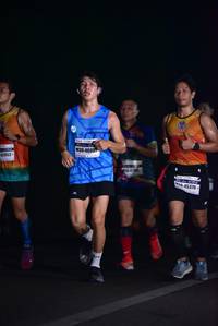 BIB: 4609, 053, 45379
                            <button type="button" onclick="openModal(7990604)" class="btn btn-primary btn-sm float-right btn-popup" data-toggle="modal" data-target=".modal-high-quality">
                        <i class="fas fa-shopping-cart"></i> Add to Cart
                    </button>
                                            <button type="button" onclick="isThisMe(7990604, true)" class="btn btn-success btn-sm float-right btn-popup btn-isme hidden" data-toggle="tooltip" data-placement="bottom" title="นี่คือรูปของคุณใช่ไหม คลิกที่นี่เพื่อเอาเข้าอัลบั้ม">
                        <i class="fas fa-plus"></i> Add to album
                    </button>
                    <button type="button" onclick="isThisMe(7990604, false)" class="btn btn-warning btn-sm float-right btn-popup btn-isnotme hidden">
                        <i class="fas fa-ban"></i> Remove from album
                    </button>