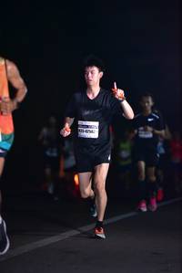 BIB: 42562
                            <button type="button" onclick="openModal(7981684)" class="btn btn-primary btn-sm float-right btn-popup" data-toggle="modal" data-target=".modal-high-quality">
                        <i class="fas fa-shopping-cart"></i> Add to Cart
                    </button>
                                            <button type="button" onclick="isThisMe(7981684, true)" class="btn btn-success btn-sm float-right btn-popup btn-isme hidden" data-toggle="tooltip" data-placement="bottom" title="นี่คือรูปของคุณใช่ไหม คลิกที่นี่เพื่อเอาเข้าอัลบั้ม">
                        <i class="fas fa-plus"></i> Add to album
                    </button>
                    <button type="button" onclick="isThisMe(7981684, false)" class="btn btn-warning btn-sm float-right btn-popup btn-isnotme hidden">
                        <i class="fas fa-ban"></i> Remove from album
                    </button>