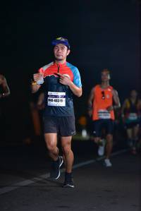 BIB: 403
                            <button type="button" onclick="openModal(7995090)" class="btn btn-primary btn-sm float-right btn-popup" data-toggle="modal" data-target=".modal-high-quality">
                        <i class="fas fa-shopping-cart"></i> Add to Cart
                    </button>
                                            <button type="button" onclick="isThisMe(7995090, true)" class="btn btn-success btn-sm float-right btn-popup btn-isme hidden" data-toggle="tooltip" data-placement="bottom" title="นี่คือรูปของคุณใช่ไหม คลิกที่นี่เพื่อเอาเข้าอัลบั้ม">
                        <i class="fas fa-plus"></i> Add to album
                    </button>
                    <button type="button" onclick="isThisMe(7995090, false)" class="btn btn-warning btn-sm float-right btn-popup btn-isnotme hidden">
                        <i class="fas fa-ban"></i> Remove from album
                    </button>