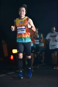 BIB: 46060
                            <button type="button" onclick="openModal(8016760)" class="btn btn-primary btn-sm float-right btn-popup" data-toggle="modal" data-target=".modal-high-quality">
                        <i class="fas fa-shopping-cart"></i> Add to Cart
                    </button>
                                            <button type="button" onclick="isThisMe(8016760, true)" class="btn btn-success btn-sm float-right btn-popup btn-isme hidden" data-toggle="tooltip" data-placement="bottom" title="นี่คือรูปของคุณใช่ไหม คลิกที่นี่เพื่อเอาเข้าอัลบั้ม">
                        <i class="fas fa-plus"></i> Add to album
                    </button>
                    <button type="button" onclick="isThisMe(8016760, false)" class="btn btn-warning btn-sm float-right btn-popup btn-isnotme hidden">
                        <i class="fas fa-ban"></i> Remove from album
                    </button>