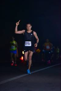 BIB: 41000
                            <button type="button" onclick="openModal(7970816)" class="btn btn-primary btn-sm float-right btn-popup" data-toggle="modal" data-target=".modal-high-quality">
                        <i class="fas fa-shopping-cart"></i> Add to Cart
                    </button>
                                            <button type="button" onclick="isThisMe(7970816, true)" class="btn btn-success btn-sm float-right btn-popup btn-isme hidden" data-toggle="tooltip" data-placement="bottom" title="นี่คือรูปของคุณใช่ไหม คลิกที่นี่เพื่อเอาเข้าอัลบั้ม">
                        <i class="fas fa-plus"></i> Add to album
                    </button>
                    <button type="button" onclick="isThisMe(7970816, false)" class="btn btn-warning btn-sm float-right btn-popup btn-isnotme hidden">
                        <i class="fas fa-ban"></i> Remove from album
                    </button>