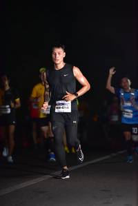 BIB: 421
                            <button type="button" onclick="openModal(8028386)" class="btn btn-primary btn-sm float-right btn-popup" data-toggle="modal" data-target=".modal-high-quality">
                        <i class="fas fa-shopping-cart"></i> Add to Cart
                    </button>
                                            <button type="button" onclick="isThisMe(8028386, true)" class="btn btn-success btn-sm float-right btn-popup btn-isme hidden" data-toggle="tooltip" data-placement="bottom" title="นี่คือรูปของคุณใช่ไหม คลิกที่นี่เพื่อเอาเข้าอัลบั้ม">
                        <i class="fas fa-plus"></i> Add to album
                    </button>
                    <button type="button" onclick="isThisMe(8028386, false)" class="btn btn-warning btn-sm float-right btn-popup btn-isnotme hidden">
                        <i class="fas fa-ban"></i> Remove from album
                    </button>