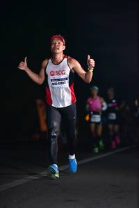 BIB: 41002
                            <button type="button" onclick="openModal(7970277)" class="btn btn-primary btn-sm float-right btn-popup" data-toggle="modal" data-target=".modal-high-quality">
                        <i class="fas fa-shopping-cart"></i> Add to Cart
                    </button>
                                            <button type="button" onclick="isThisMe(7970277, true)" class="btn btn-success btn-sm float-right btn-popup btn-isme hidden" data-toggle="tooltip" data-placement="bottom" title="นี่คือรูปของคุณใช่ไหม คลิกที่นี่เพื่อเอาเข้าอัลบั้ม">
                        <i class="fas fa-plus"></i> Add to album
                    </button>
                    <button type="button" onclick="isThisMe(7970277, false)" class="btn btn-warning btn-sm float-right btn-popup btn-isnotme hidden">
                        <i class="fas fa-ban"></i> Remove from album
                    </button>