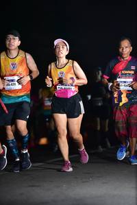 BIB: 420, 4563, 40401
                            <button type="button" onclick="openModal(7997996)" class="btn btn-primary btn-sm float-right btn-popup" data-toggle="modal" data-target=".modal-high-quality">
                        <i class="fas fa-shopping-cart"></i> Add to Cart
                    </button>
                                            <button type="button" onclick="isThisMe(7997996, true)" class="btn btn-success btn-sm float-right btn-popup btn-isme hidden" data-toggle="tooltip" data-placement="bottom" title="นี่คือรูปของคุณใช่ไหม คลิกที่นี่เพื่อเอาเข้าอัลบั้ม">
                        <i class="fas fa-plus"></i> Add to album
                    </button>
                    <button type="button" onclick="isThisMe(7997996, false)" class="btn btn-warning btn-sm float-right btn-popup btn-isnotme hidden">
                        <i class="fas fa-ban"></i> Remove from album
                    </button>