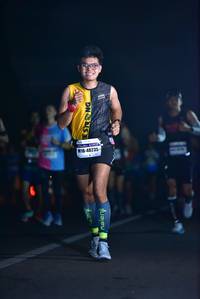 BIB: 48235
                            <button type="button" onclick="openModal(8019333)" class="btn btn-primary btn-sm float-right btn-popup" data-toggle="modal" data-target=".modal-high-quality">
                        <i class="fas fa-shopping-cart"></i> Add to Cart
                    </button>
                                            <button type="button" onclick="isThisMe(8019333, true)" class="btn btn-success btn-sm float-right btn-popup btn-isme hidden" data-toggle="tooltip" data-placement="bottom" title="นี่คือรูปของคุณใช่ไหม คลิกที่นี่เพื่อเอาเข้าอัลบั้ม">
                        <i class="fas fa-plus"></i> Add to album
                    </button>
                    <button type="button" onclick="isThisMe(8019333, false)" class="btn btn-warning btn-sm float-right btn-popup btn-isnotme hidden">
                        <i class="fas fa-ban"></i> Remove from album
                    </button>