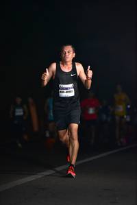 BIB: 40981
                            <button type="button" onclick="openModal(7972577)" class="btn btn-primary btn-sm float-right btn-popup" data-toggle="modal" data-target=".modal-high-quality">
                        <i class="fas fa-shopping-cart"></i> Add to Cart
                    </button>
                                            <button type="button" onclick="isThisMe(7972577, true)" class="btn btn-success btn-sm float-right btn-popup btn-isme hidden" data-toggle="tooltip" data-placement="bottom" title="นี่คือรูปของคุณใช่ไหม คลิกที่นี่เพื่อเอาเข้าอัลบั้ม">
                        <i class="fas fa-plus"></i> Add to album
                    </button>
                    <button type="button" onclick="isThisMe(7972577, false)" class="btn btn-warning btn-sm float-right btn-popup btn-isnotme hidden">
                        <i class="fas fa-ban"></i> Remove from album
                    </button>