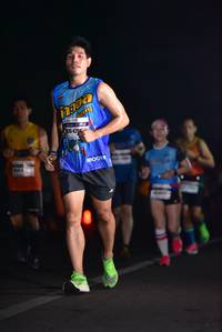 BIB: 426
                            <button type="button" onclick="openModal(7999209)" class="btn btn-primary btn-sm float-right btn-popup" data-toggle="modal" data-target=".modal-high-quality">
                        <i class="fas fa-shopping-cart"></i> Add to Cart
                    </button>
                                            <button type="button" onclick="isThisMe(7999209, true)" class="btn btn-success btn-sm float-right btn-popup btn-isme hidden" data-toggle="tooltip" data-placement="bottom" title="นี่คือรูปของคุณใช่ไหม คลิกที่นี่เพื่อเอาเข้าอัลบั้ม">
                        <i class="fas fa-plus"></i> Add to album
                    </button>
                    <button type="button" onclick="isThisMe(7999209, false)" class="btn btn-warning btn-sm float-right btn-popup btn-isnotme hidden">
                        <i class="fas fa-ban"></i> Remove from album
                    </button>