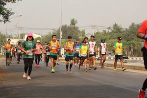 BIB: 
                            <button type="button" onclick="openModal(8804779)" class="btn btn-primary btn-sm float-right btn-popup" data-toggle="modal" data-target=".modal-high-quality">
                        <i class="fas fa-shopping-cart"></i> Add to Cart
                    </button>
                                            <button type="button" onclick="isThisMe(8804779, true)" class="btn btn-success btn-sm float-right btn-popup btn-isme hidden" data-toggle="tooltip" data-placement="bottom" title="นี่คือรูปของคุณใช่ไหม คลิกที่นี่เพื่อเอาเข้าอัลบั้ม">
                        <i class="fas fa-plus"></i> Add to album
                    </button>
                    <button type="button" onclick="isThisMe(8804779, false)" class="btn btn-warning btn-sm float-right btn-popup btn-isnotme hidden">
                        <i class="fas fa-ban"></i> Remove from album
                    </button>