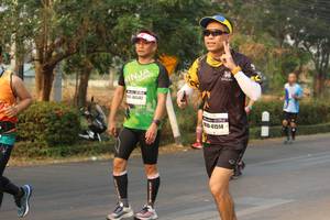 BIB: 46542, 41514
                            <button type="button" onclick="openModal(8769058)" class="btn btn-primary btn-sm float-right btn-popup" data-toggle="modal" data-target=".modal-high-quality">
                        <i class="fas fa-shopping-cart"></i> Add to Cart
                    </button>
                                            <button type="button" onclick="isThisMe(8769058, true)" class="btn btn-success btn-sm float-right btn-popup btn-isme hidden" data-toggle="tooltip" data-placement="bottom" title="นี่คือรูปของคุณใช่ไหม คลิกที่นี่เพื่อเอาเข้าอัลบั้ม">
                        <i class="fas fa-plus"></i> Add to album
                    </button>
                    <button type="button" onclick="isThisMe(8769058, false)" class="btn btn-warning btn-sm float-right btn-popup btn-isnotme hidden">
                        <i class="fas fa-ban"></i> Remove from album
                    </button>