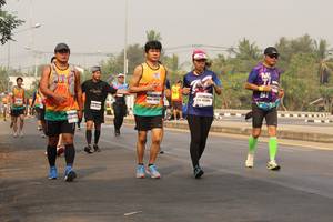 BIB: 45280
                            <button type="button" onclick="openModal(8804949)" class="btn btn-primary btn-sm float-right btn-popup" data-toggle="modal" data-target=".modal-high-quality">
                        <i class="fas fa-shopping-cart"></i> Add to Cart
                    </button>
                                            <button type="button" onclick="isThisMe(8804949, true)" class="btn btn-success btn-sm float-right btn-popup btn-isme hidden" data-toggle="tooltip" data-placement="bottom" title="นี่คือรูปของคุณใช่ไหม คลิกที่นี่เพื่อเอาเข้าอัลบั้ม">
                        <i class="fas fa-plus"></i> Add to album
                    </button>
                    <button type="button" onclick="isThisMe(8804949, false)" class="btn btn-warning btn-sm float-right btn-popup btn-isnotme hidden">
                        <i class="fas fa-ban"></i> Remove from album
                    </button>