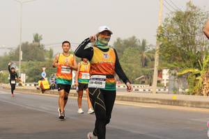 BIB: 45135
                            <button type="button" onclick="openModal(8808585)" class="btn btn-primary btn-sm float-right btn-popup" data-toggle="modal" data-target=".modal-high-quality">
                        <i class="fas fa-shopping-cart"></i> Add to Cart
                    </button>
                                            <button type="button" onclick="isThisMe(8808585, true)" class="btn btn-success btn-sm float-right btn-popup btn-isme hidden" data-toggle="tooltip" data-placement="bottom" title="นี่คือรูปของคุณใช่ไหม คลิกที่นี่เพื่อเอาเข้าอัลบั้ม">
                        <i class="fas fa-plus"></i> Add to album
                    </button>
                    <button type="button" onclick="isThisMe(8808585, false)" class="btn btn-warning btn-sm float-right btn-popup btn-isnotme hidden">
                        <i class="fas fa-ban"></i> Remove from album
                    </button>