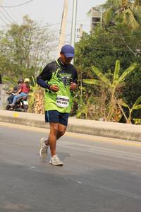 BIB: 4794
                            <button type="button" onclick="openModal(8867245)" class="btn btn-primary btn-sm float-right btn-popup" data-toggle="modal" data-target=".modal-high-quality">
                        <i class="fas fa-shopping-cart"></i> Add to Cart
                    </button>
                                            <button type="button" onclick="isThisMe(8867245, true)" class="btn btn-success btn-sm float-right btn-popup btn-isme hidden" data-toggle="tooltip" data-placement="bottom" title="นี่คือรูปของคุณใช่ไหม คลิกที่นี่เพื่อเอาเข้าอัลบั้ม">
                        <i class="fas fa-plus"></i> Add to album
                    </button>
                    <button type="button" onclick="isThisMe(8867245, false)" class="btn btn-warning btn-sm float-right btn-popup btn-isnotme hidden">
                        <i class="fas fa-ban"></i> Remove from album
                    </button>