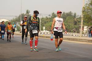 BIB: 401
                            <button type="button" onclick="openModal(8865312)" class="btn btn-primary btn-sm float-right btn-popup" data-toggle="modal" data-target=".modal-high-quality">
                        <i class="fas fa-shopping-cart"></i> Add to Cart
                    </button>
                                            <button type="button" onclick="isThisMe(8865312, true)" class="btn btn-success btn-sm float-right btn-popup btn-isme hidden" data-toggle="tooltip" data-placement="bottom" title="นี่คือรูปของคุณใช่ไหม คลิกที่นี่เพื่อเอาเข้าอัลบั้ม">
                        <i class="fas fa-plus"></i> Add to album
                    </button>
                    <button type="button" onclick="isThisMe(8865312, false)" class="btn btn-warning btn-sm float-right btn-popup btn-isnotme hidden">
                        <i class="fas fa-ban"></i> Remove from album
                    </button>