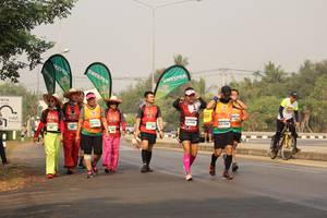 BIB: 
                            <button type="button" onclick="openModal(8805468)" class="btn btn-primary btn-sm float-right btn-popup" data-toggle="modal" data-target=".modal-high-quality">
                        <i class="fas fa-shopping-cart"></i> Add to Cart
                    </button>
                                            <button type="button" onclick="isThisMe(8805468, true)" class="btn btn-success btn-sm float-right btn-popup btn-isme hidden" data-toggle="tooltip" data-placement="bottom" title="นี่คือรูปของคุณใช่ไหม คลิกที่นี่เพื่อเอาเข้าอัลบั้ม">
                        <i class="fas fa-plus"></i> Add to album
                    </button>
                    <button type="button" onclick="isThisMe(8805468, false)" class="btn btn-warning btn-sm float-right btn-popup btn-isnotme hidden">
                        <i class="fas fa-ban"></i> Remove from album
                    </button>