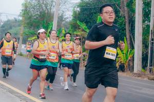 BIB: 1180, 130
                            <button type="button" onclick="openModal(9859956)" class="btn btn-primary btn-sm float-right btn-popup" data-toggle="modal" data-target=".modal-high-quality">
                        <i class="fas fa-shopping-cart"></i> Add to Cart
                    </button>
                                            <button type="button" onclick="isThisMe(9859956, true)" class="btn btn-success btn-sm float-right btn-popup btn-isme hidden" data-toggle="tooltip" data-placement="bottom" title="นี่คือรูปของคุณใช่ไหม คลิกที่นี่เพื่อเอาเข้าอัลบั้ม">
                        <i class="fas fa-plus"></i> Add to album
                    </button>
                    <button type="button" onclick="isThisMe(9859956, false)" class="btn btn-warning btn-sm float-right btn-popup btn-isnotme hidden">
                        <i class="fas fa-ban"></i> Remove from album
                    </button>