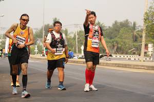 BIB: 40410, 41382
                            <button type="button" onclick="openModal(8863920)" class="btn btn-primary btn-sm float-right btn-popup" data-toggle="modal" data-target=".modal-high-quality">
                        <i class="fas fa-shopping-cart"></i> Add to Cart
                    </button>
                                            <button type="button" onclick="isThisMe(8863920, true)" class="btn btn-success btn-sm float-right btn-popup btn-isme hidden" data-toggle="tooltip" data-placement="bottom" title="นี่คือรูปของคุณใช่ไหม คลิกที่นี่เพื่อเอาเข้าอัลบั้ม">
                        <i class="fas fa-plus"></i> Add to album
                    </button>
                    <button type="button" onclick="isThisMe(8863920, false)" class="btn btn-warning btn-sm float-right btn-popup btn-isnotme hidden">
                        <i class="fas fa-ban"></i> Remove from album
                    </button>