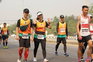 BIB: 45858, 463, 45781, 45861
                            <button type="button" onclick="openModal(8866633)" class="btn btn-primary btn-sm float-right btn-popup" data-toggle="modal" data-target=".modal-high-quality">
                        <i class="fas fa-shopping-cart"></i> Add to Cart
                    </button>
                                            <button type="button" onclick="isThisMe(8866633, true)" class="btn btn-success btn-sm float-right btn-popup btn-isme hidden" data-toggle="tooltip" data-placement="bottom" title="นี่คือรูปของคุณใช่ไหม คลิกที่นี่เพื่อเอาเข้าอัลบั้ม">
                        <i class="fas fa-plus"></i> Add to album
                    </button>
                    <button type="button" onclick="isThisMe(8866633, false)" class="btn btn-warning btn-sm float-right btn-popup btn-isnotme hidden">
                        <i class="fas fa-ban"></i> Remove from album
                    </button>