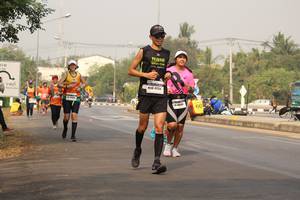 BIB: 424
                            <button type="button" onclick="openModal(8807961)" class="btn btn-primary btn-sm float-right btn-popup" data-toggle="modal" data-target=".modal-high-quality">
                        <i class="fas fa-shopping-cart"></i> Add to Cart
                    </button>
                                            <button type="button" onclick="isThisMe(8807961, true)" class="btn btn-success btn-sm float-right btn-popup btn-isme hidden" data-toggle="tooltip" data-placement="bottom" title="นี่คือรูปของคุณใช่ไหม คลิกที่นี่เพื่อเอาเข้าอัลบั้ม">
                        <i class="fas fa-plus"></i> Add to album
                    </button>
                    <button type="button" onclick="isThisMe(8807961, false)" class="btn btn-warning btn-sm float-right btn-popup btn-isnotme hidden">
                        <i class="fas fa-ban"></i> Remove from album
                    </button>