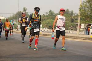 BIB: 41001
                            <button type="button" onclick="openModal(8865319)" class="btn btn-primary btn-sm float-right btn-popup" data-toggle="modal" data-target=".modal-high-quality">
                        <i class="fas fa-shopping-cart"></i> Add to Cart
                    </button>
                                            <button type="button" onclick="isThisMe(8865319, true)" class="btn btn-success btn-sm float-right btn-popup btn-isme hidden" data-toggle="tooltip" data-placement="bottom" title="นี่คือรูปของคุณใช่ไหม คลิกที่นี่เพื่อเอาเข้าอัลบั้ม">
                        <i class="fas fa-plus"></i> Add to album
                    </button>
                    <button type="button" onclick="isThisMe(8865319, false)" class="btn btn-warning btn-sm float-right btn-popup btn-isnotme hidden">
                        <i class="fas fa-ban"></i> Remove from album
                    </button>