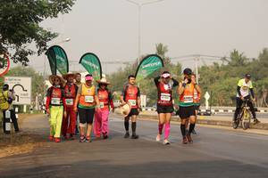 BIB: 
                            <button type="button" onclick="openModal(8805469)" class="btn btn-primary btn-sm float-right btn-popup" data-toggle="modal" data-target=".modal-high-quality">
                        <i class="fas fa-shopping-cart"></i> Add to Cart
                    </button>
                                            <button type="button" onclick="isThisMe(8805469, true)" class="btn btn-success btn-sm float-right btn-popup btn-isme hidden" data-toggle="tooltip" data-placement="bottom" title="นี่คือรูปของคุณใช่ไหม คลิกที่นี่เพื่อเอาเข้าอัลบั้ม">
                        <i class="fas fa-plus"></i> Add to album
                    </button>
                    <button type="button" onclick="isThisMe(8805469, false)" class="btn btn-warning btn-sm float-right btn-popup btn-isnotme hidden">
                        <i class="fas fa-ban"></i> Remove from album
                    </button>