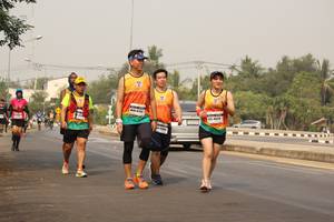 BIB: 4021
                            <button type="button" onclick="openModal(8866464)" class="btn btn-primary btn-sm float-right btn-popup" data-toggle="modal" data-target=".modal-high-quality">
                        <i class="fas fa-shopping-cart"></i> Add to Cart
                    </button>
                                            <button type="button" onclick="isThisMe(8866464, true)" class="btn btn-success btn-sm float-right btn-popup btn-isme hidden" data-toggle="tooltip" data-placement="bottom" title="นี่คือรูปของคุณใช่ไหม คลิกที่นี่เพื่อเอาเข้าอัลบั้ม">
                        <i class="fas fa-plus"></i> Add to album
                    </button>
                    <button type="button" onclick="isThisMe(8866464, false)" class="btn btn-warning btn-sm float-right btn-popup btn-isnotme hidden">
                        <i class="fas fa-ban"></i> Remove from album
                    </button>