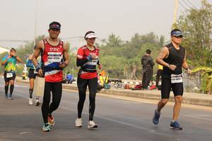 BIB: 42236
                            <button type="button" onclick="openModal(8804393)" class="btn btn-primary btn-sm float-right btn-popup" data-toggle="modal" data-target=".modal-high-quality">
                        <i class="fas fa-shopping-cart"></i> Add to Cart
                    </button>
                                            <button type="button" onclick="isThisMe(8804393, true)" class="btn btn-success btn-sm float-right btn-popup btn-isme hidden" data-toggle="tooltip" data-placement="bottom" title="นี่คือรูปของคุณใช่ไหม คลิกที่นี่เพื่อเอาเข้าอัลบั้ม">
                        <i class="fas fa-plus"></i> Add to album
                    </button>
                    <button type="button" onclick="isThisMe(8804393, false)" class="btn btn-warning btn-sm float-right btn-popup btn-isnotme hidden">
                        <i class="fas fa-ban"></i> Remove from album
                    </button>