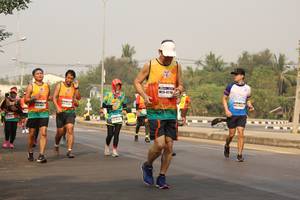 BIB: 427
                            <button type="button" onclick="openModal(8806277)" class="btn btn-primary btn-sm float-right btn-popup" data-toggle="modal" data-target=".modal-high-quality">
                        <i class="fas fa-shopping-cart"></i> Add to Cart
                    </button>
                                            <button type="button" onclick="isThisMe(8806277, true)" class="btn btn-success btn-sm float-right btn-popup btn-isme hidden" data-toggle="tooltip" data-placement="bottom" title="นี่คือรูปของคุณใช่ไหม คลิกที่นี่เพื่อเอาเข้าอัลบั้ม">
                        <i class="fas fa-plus"></i> Add to album
                    </button>
                    <button type="button" onclick="isThisMe(8806277, false)" class="btn btn-warning btn-sm float-right btn-popup btn-isnotme hidden">
                        <i class="fas fa-ban"></i> Remove from album
                    </button>