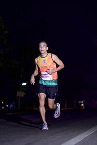 BIB: 40902
                            <button type="button" onclick="openModal(8600956)" class="btn btn-primary btn-sm float-right btn-popup" data-toggle="modal" data-target=".modal-high-quality">
                        <i class="fas fa-shopping-cart"></i> Add to Cart
                    </button>
                                            <button type="button" onclick="isThisMe(8600956, true)" class="btn btn-success btn-sm float-right btn-popup btn-isme hidden" data-toggle="tooltip" data-placement="bottom" title="นี่คือรูปของคุณใช่ไหม คลิกที่นี่เพื่อเอาเข้าอัลบั้ม">
                        <i class="fas fa-plus"></i> Add to album
                    </button>
                    <button type="button" onclick="isThisMe(8600956, false)" class="btn btn-warning btn-sm float-right btn-popup btn-isnotme hidden">
                        <i class="fas fa-ban"></i> Remove from album
                    </button>