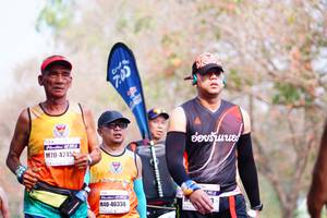 BIB: 700, 4245, 46338
                            <button type="button" onclick="openModal(7685975)" class="btn btn-primary btn-sm float-right btn-popup" data-toggle="modal" data-target=".modal-high-quality">
                        <i class="fas fa-shopping-cart"></i> Add to Cart
                    </button>
                                            <button type="button" onclick="isThisMe(7685975, true)" class="btn btn-success btn-sm float-right btn-popup btn-isme hidden" data-toggle="tooltip" data-placement="bottom" title="นี่คือรูปของคุณใช่ไหม คลิกที่นี่เพื่อเอาเข้าอัลบั้ม">
                        <i class="fas fa-plus"></i> Add to album
                    </button>
                    <button type="button" onclick="isThisMe(7685975, false)" class="btn btn-warning btn-sm float-right btn-popup btn-isnotme hidden">
                        <i class="fas fa-ban"></i> Remove from album
                    </button>