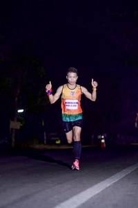 BIB: 45454
                            <button type="button" onclick="openModal(8600904)" class="btn btn-primary btn-sm float-right btn-popup" data-toggle="modal" data-target=".modal-high-quality">
                        <i class="fas fa-shopping-cart"></i> Add to Cart
                    </button>
                                            <button type="button" onclick="isThisMe(8600904, true)" class="btn btn-success btn-sm float-right btn-popup btn-isme hidden" data-toggle="tooltip" data-placement="bottom" title="นี่คือรูปของคุณใช่ไหม คลิกที่นี่เพื่อเอาเข้าอัลบั้ม">
                        <i class="fas fa-plus"></i> Add to album
                    </button>
                    <button type="button" onclick="isThisMe(8600904, false)" class="btn btn-warning btn-sm float-right btn-popup btn-isnotme hidden">
                        <i class="fas fa-ban"></i> Remove from album
                    </button>