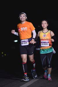 BIB: 100, 46741, 45335
                            <button type="button" onclick="openModal(8875617)" class="btn btn-primary btn-sm float-right btn-popup" data-toggle="modal" data-target=".modal-high-quality">
                        <i class="fas fa-shopping-cart"></i> Add to Cart
                    </button>
                                            <button type="button" onclick="isThisMe(8875617, true)" class="btn btn-success btn-sm float-right btn-popup btn-isme hidden" data-toggle="tooltip" data-placement="bottom" title="นี่คือรูปของคุณใช่ไหม คลิกที่นี่เพื่อเอาเข้าอัลบั้ม">
                        <i class="fas fa-plus"></i> Add to album
                    </button>
                    <button type="button" onclick="isThisMe(8875617, false)" class="btn btn-warning btn-sm float-right btn-popup btn-isnotme hidden">
                        <i class="fas fa-ban"></i> Remove from album
                    </button>