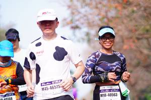 BIB: 4163, 46575, 05148, 12192, 40563
                            <button type="button" onclick="openModal(7611200)" class="btn btn-primary btn-sm float-right btn-popup" data-toggle="modal" data-target=".modal-high-quality">
                        <i class="fas fa-shopping-cart"></i> Add to Cart
                    </button>
                                            <button type="button" onclick="isThisMe(7611200, true)" class="btn btn-success btn-sm float-right btn-popup btn-isme hidden" data-toggle="tooltip" data-placement="bottom" title="นี่คือรูปของคุณใช่ไหม คลิกที่นี่เพื่อเอาเข้าอัลบั้ม">
                        <i class="fas fa-plus"></i> Add to album
                    </button>
                    <button type="button" onclick="isThisMe(7611200, false)" class="btn btn-warning btn-sm float-right btn-popup btn-isnotme hidden">
                        <i class="fas fa-ban"></i> Remove from album
                    </button>