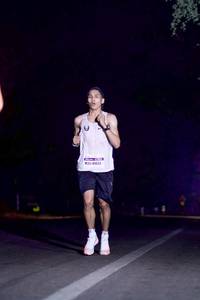 BIB: 41833
                            <button type="button" onclick="openModal(8597783)" class="btn btn-primary btn-sm float-right btn-popup" data-toggle="modal" data-target=".modal-high-quality">
                        <i class="fas fa-shopping-cart"></i> Add to Cart
                    </button>
                                            <button type="button" onclick="isThisMe(8597783, true)" class="btn btn-success btn-sm float-right btn-popup btn-isme hidden" data-toggle="tooltip" data-placement="bottom" title="นี่คือรูปของคุณใช่ไหม คลิกที่นี่เพื่อเอาเข้าอัลบั้ม">
                        <i class="fas fa-plus"></i> Add to album
                    </button>
                    <button type="button" onclick="isThisMe(8597783, false)" class="btn btn-warning btn-sm float-right btn-popup btn-isnotme hidden">
                        <i class="fas fa-ban"></i> Remove from album
                    </button>