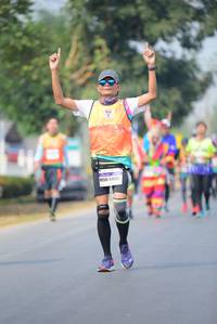 BIB: 4083
                            <button type="button" onclick="openModal(10362109)" class="btn btn-primary btn-sm float-right btn-popup" data-toggle="modal" data-target=".modal-high-quality">
                        <i class="fas fa-shopping-cart"></i> Add to Cart
                    </button>
                                            <button type="button" onclick="isThisMe(10362109, true)" class="btn btn-success btn-sm float-right btn-popup btn-isme hidden" data-toggle="tooltip" data-placement="bottom" title="นี่คือรูปของคุณใช่ไหม คลิกที่นี่เพื่อเอาเข้าอัลบั้ม">
                        <i class="fas fa-plus"></i> Add to album
                    </button>
                    <button type="button" onclick="isThisMe(10362109, false)" class="btn btn-warning btn-sm float-right btn-popup btn-isnotme hidden">
                        <i class="fas fa-ban"></i> Remove from album
                    </button>