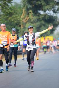 BIB: 42108
                            <button type="button" onclick="openModal(10361528)" class="btn btn-primary btn-sm float-right btn-popup" data-toggle="modal" data-target=".modal-high-quality">
                        <i class="fas fa-shopping-cart"></i> Add to Cart
                    </button>
                                            <button type="button" onclick="isThisMe(10361528, true)" class="btn btn-success btn-sm float-right btn-popup btn-isme hidden" data-toggle="tooltip" data-placement="bottom" title="นี่คือรูปของคุณใช่ไหม คลิกที่นี่เพื่อเอาเข้าอัลบั้ม">
                        <i class="fas fa-plus"></i> Add to album
                    </button>
                    <button type="button" onclick="isThisMe(10361528, false)" class="btn btn-warning btn-sm float-right btn-popup btn-isnotme hidden">
                        <i class="fas fa-ban"></i> Remove from album
                    </button>