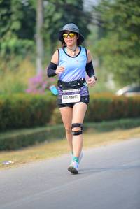 BIB: 40462
                            <button type="button" onclick="openModal(10363731)" class="btn btn-primary btn-sm float-right btn-popup" data-toggle="modal" data-target=".modal-high-quality">
                        <i class="fas fa-shopping-cart"></i> Add to Cart
                    </button>
                                            <button type="button" onclick="isThisMe(10363731, true)" class="btn btn-success btn-sm float-right btn-popup btn-isme hidden" data-toggle="tooltip" data-placement="bottom" title="นี่คือรูปของคุณใช่ไหม คลิกที่นี่เพื่อเอาเข้าอัลบั้ม">
                        <i class="fas fa-plus"></i> Add to album
                    </button>
                    <button type="button" onclick="isThisMe(10363731, false)" class="btn btn-warning btn-sm float-right btn-popup btn-isnotme hidden">
                        <i class="fas fa-ban"></i> Remove from album
                    </button>