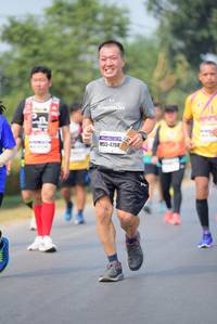 BIB: 4798
                            <button type="button" onclick="openModal(10363543)" class="btn btn-primary btn-sm float-right btn-popup" data-toggle="modal" data-target=".modal-high-quality">
                        <i class="fas fa-shopping-cart"></i> Add to Cart
                    </button>
                                            <button type="button" onclick="isThisMe(10363543, true)" class="btn btn-success btn-sm float-right btn-popup btn-isme hidden" data-toggle="tooltip" data-placement="bottom" title="นี่คือรูปของคุณใช่ไหม คลิกที่นี่เพื่อเอาเข้าอัลบั้ม">
                        <i class="fas fa-plus"></i> Add to album
                    </button>
                    <button type="button" onclick="isThisMe(10363543, false)" class="btn btn-warning btn-sm float-right btn-popup btn-isnotme hidden">
                        <i class="fas fa-ban"></i> Remove from album
                    </button>