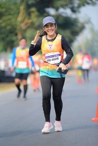 BIB: 40419
                            <button type="button" onclick="openModal(10238811)" class="btn btn-primary btn-sm float-right btn-popup" data-toggle="modal" data-target=".modal-high-quality">
                        <i class="fas fa-shopping-cart"></i> Add to Cart
                    </button>
                                            <button type="button" onclick="isThisMe(10238811, true)" class="btn btn-success btn-sm float-right btn-popup btn-isme hidden" data-toggle="tooltip" data-placement="bottom" title="นี่คือรูปของคุณใช่ไหม คลิกที่นี่เพื่อเอาเข้าอัลบั้ม">
                        <i class="fas fa-plus"></i> Add to album
                    </button>
                    <button type="button" onclick="isThisMe(10238811, false)" class="btn btn-warning btn-sm float-right btn-popup btn-isnotme hidden">
                        <i class="fas fa-ban"></i> Remove from album
                    </button>