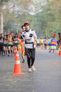 BIB: 4052
                            <button type="button" onclick="openModal(9485786)" class="btn btn-primary btn-sm float-right btn-popup" data-toggle="modal" data-target=".modal-high-quality">
                        <i class="fas fa-shopping-cart"></i> Add to Cart
                    </button>
                                            <button type="button" onclick="isThisMe(9485786, true)" class="btn btn-success btn-sm float-right btn-popup btn-isme hidden" data-toggle="tooltip" data-placement="bottom" title="นี่คือรูปของคุณใช่ไหม คลิกที่นี่เพื่อเอาเข้าอัลบั้ม">
                        <i class="fas fa-plus"></i> Add to album
                    </button>
                    <button type="button" onclick="isThisMe(9485786, false)" class="btn btn-warning btn-sm float-right btn-popup btn-isnotme hidden">
                        <i class="fas fa-ban"></i> Remove from album
                    </button>