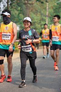 BIB: 41810, 40548, 40018
                            <button type="button" onclick="openModal(9486472)" class="btn btn-primary btn-sm float-right btn-popup" data-toggle="modal" data-target=".modal-high-quality">
                        <i class="fas fa-shopping-cart"></i> Add to Cart
                    </button>
                                            <button type="button" onclick="isThisMe(9486472, true)" class="btn btn-success btn-sm float-right btn-popup btn-isme hidden" data-toggle="tooltip" data-placement="bottom" title="นี่คือรูปของคุณใช่ไหม คลิกที่นี่เพื่อเอาเข้าอัลบั้ม">
                        <i class="fas fa-plus"></i> Add to album
                    </button>
                    <button type="button" onclick="isThisMe(9486472, false)" class="btn btn-warning btn-sm float-right btn-popup btn-isnotme hidden">
                        <i class="fas fa-ban"></i> Remove from album
                    </button>